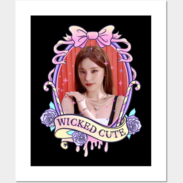 Halloween Wicked Cute Yeji ITZY Wall Art by wennstore